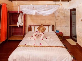 57294252_323600511634616_7991858115404365824_n (1)