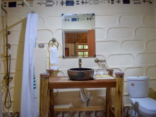 71926776_407460739915259_992407040473169920_n (1)