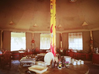 containatal-resturant-1