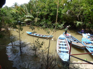 rowing_boat_mekong