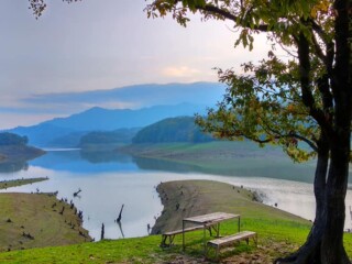 Khanbulan Lake-01