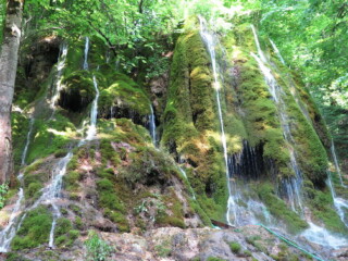 Lekit waterfall-02