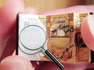 Miniature Book Museum-01