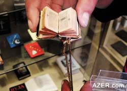 Miniature Book Museum-03