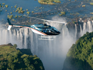 Victoria-Falls-helicopter-flights-4